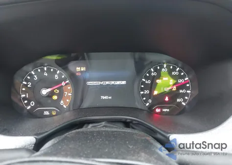 2024 Jeep Compass Latitude Lux Fwd z USA, uszkodzony, nr VIN 3C4NJDFN3RT125667